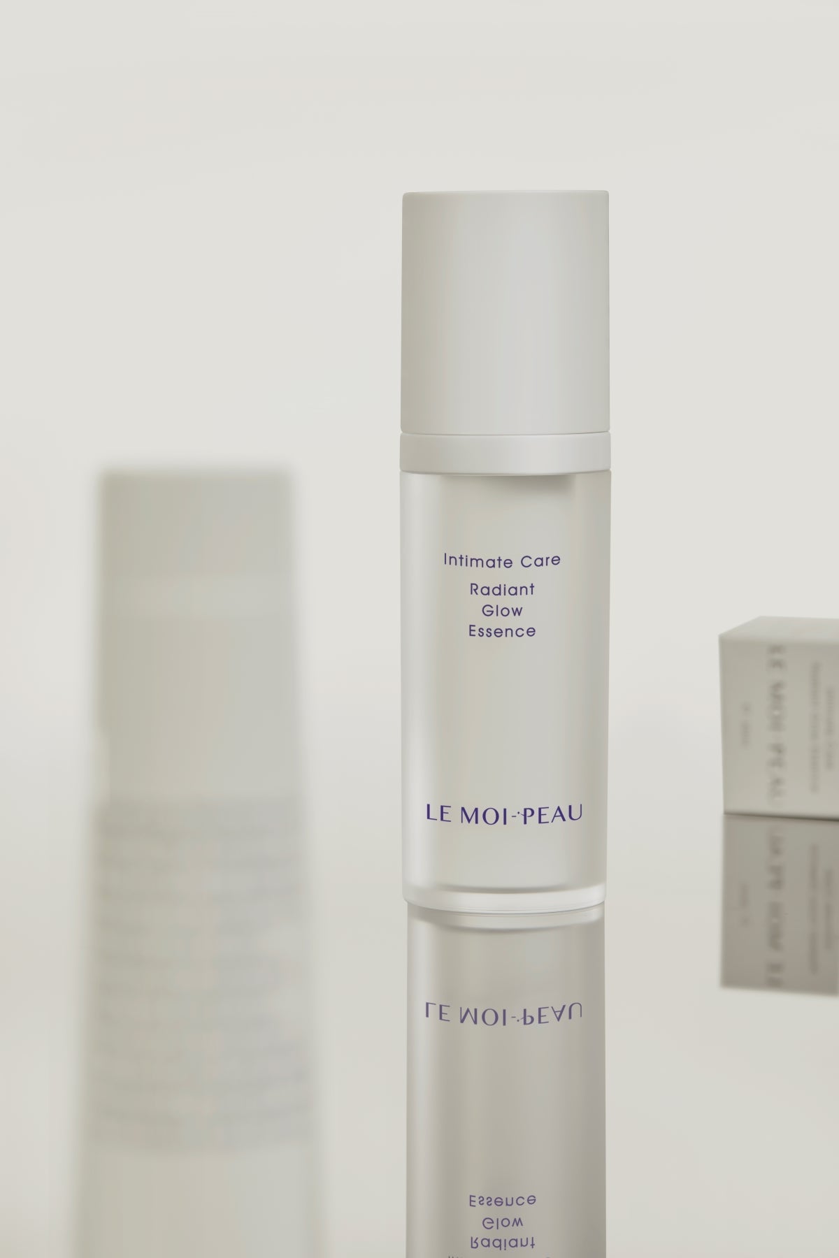 Le Moi-peau 皮膚-自我 Le Moi-peau 皮膚-自我 Le Moi-peau 皮膚-自我 皮膚-自我