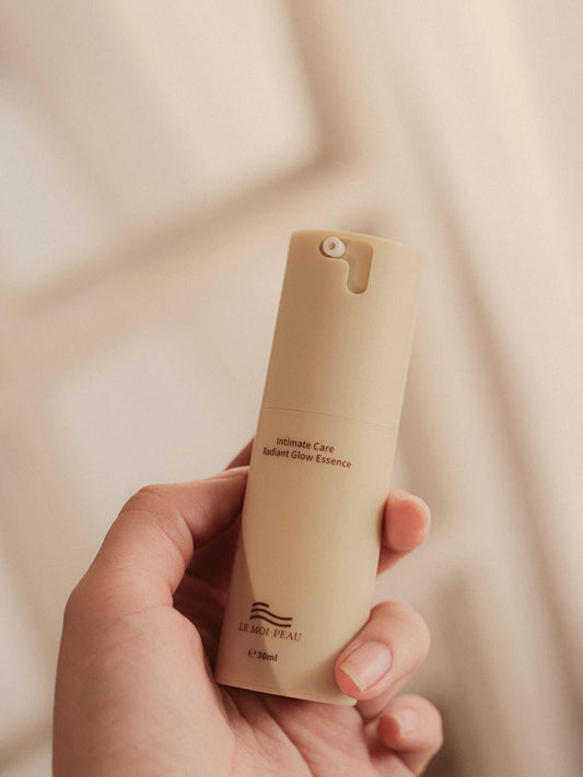 玉潤私密美白精華乳 - LEMOI - PEAU